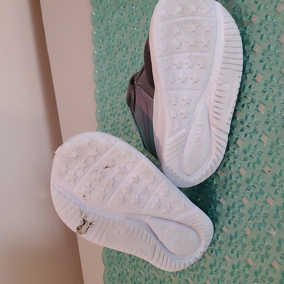 Reduced! Nike Star Runner toddler sneakers 👟 - Picture 5 of 7